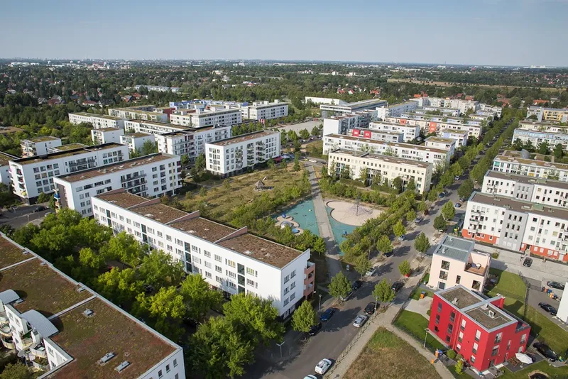 Großzügige 3 Zimmerwohnung in der Lieselotte-Berger-Str. 45, 4.OG, LI — photo 1